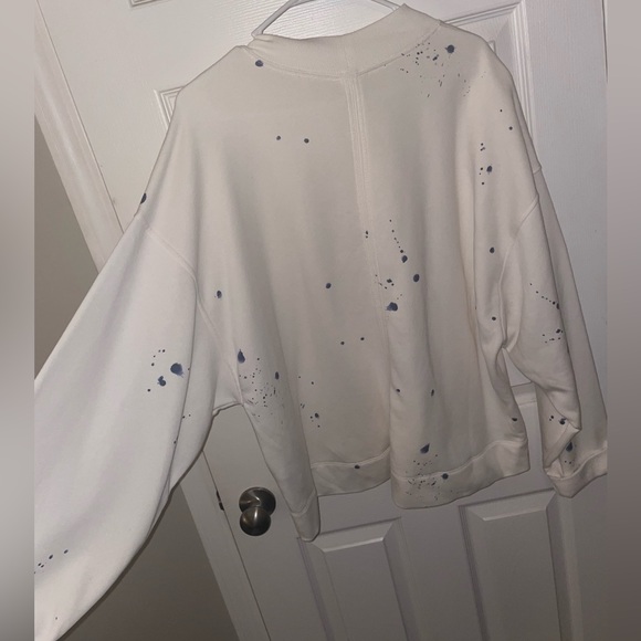 Cream old navy paint splatter pullover! - Picture 3 of 4